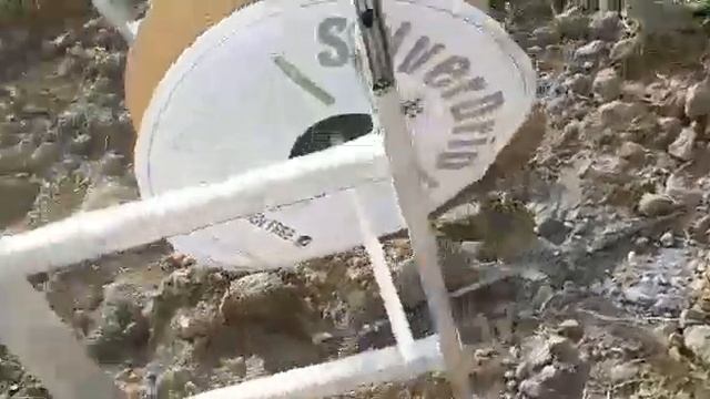 Как правильно распределить полив под клубнику. Полив клубники. смотреть онлайн