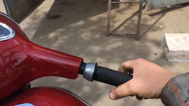 Ява старушка Jawa Old