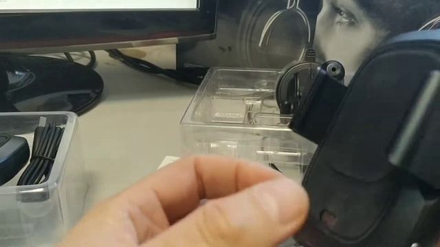 Высококачественные автомобильные держатели с функцией беспроводной зарядки смотреть онлайн