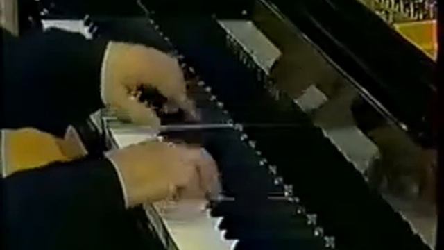 Fazıl Say plays Alla Turca Jazz (1996, synced) смотреть онлайн