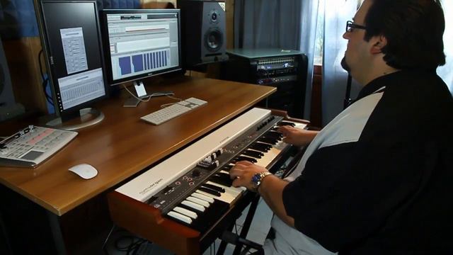 Joey De Francesco plays Numa Organ смотреть онлайн