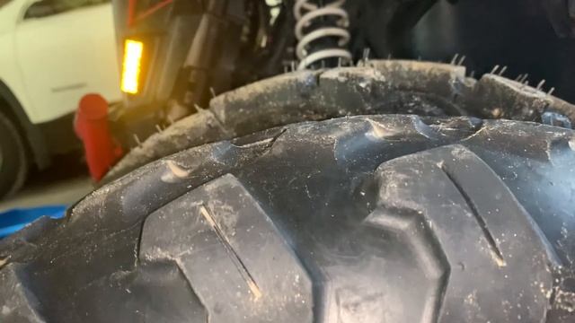 Polaris scrambler gets INSANE NEW RIMS & TIRES (Mud light 2, STI HD7) смотреть онлайн