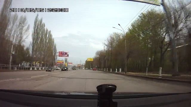 Пьяный "мент" на Пасху за рулём в Самаре смотреть онлайн