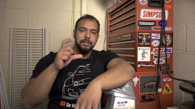 Mobil 1 Extended Performance Vs Mobil 1 Full Synthetic Engine oil comparison смотреть онлайн