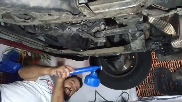 Renault Logan 2011 Autentic 1.0 16V - Manutenção Parte 02 смотреть онлайн