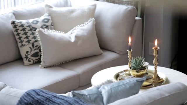 Interior Design – A Small And Bright Open-Concept Condo смотреть онлайн