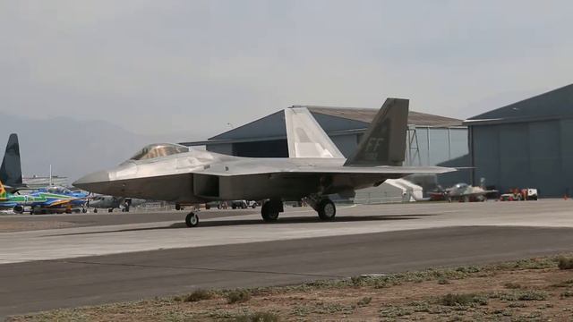 AF 09182 Lockheed Martin F-22 Raptor смотреть онлайн