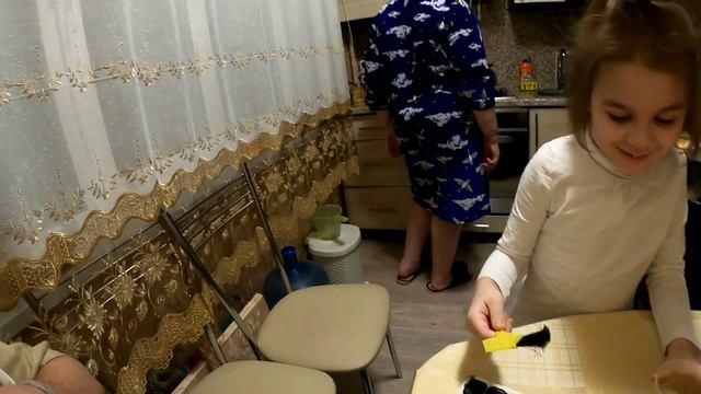 1000 подписчиков. КРАСИМ УСЫ ! Дед Мамон. Архангельск. Работа в такси. смотреть онлайн