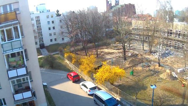 Jeden z pierwszych świadomych lotów - Syma W1 pro смотреть онлайн