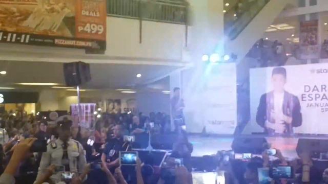 Darren at Star Mall Alabang смотреть онлайн