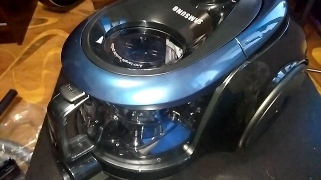 Обзор пылесоса SAMSUNG VC18M21C0VN/EV смотреть онлайн