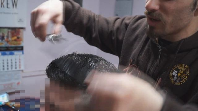SKIN FADE TUTORIAL Wahl Detailer | Haircut & Beard | Barbero Mick смотреть онлайн