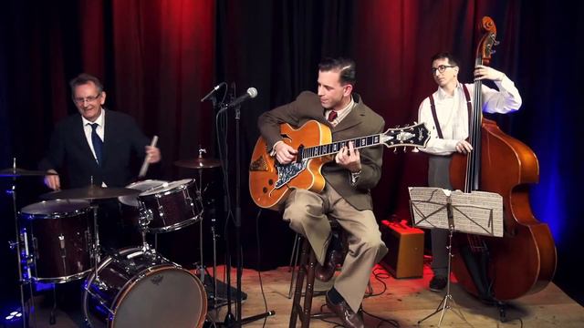 PASCAL AMMANN TRIO смотреть онлайн