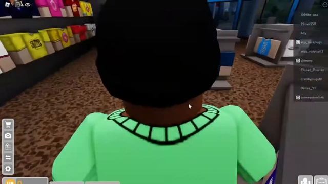WALKING AROUND ROBLOX UNIVERSAL STUDIOS THEME PARK | Twin Coders смотреть онлайн