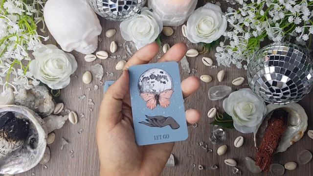 The Crystalball Pocket Oracle | Review/Walkthrough смотреть онлайн