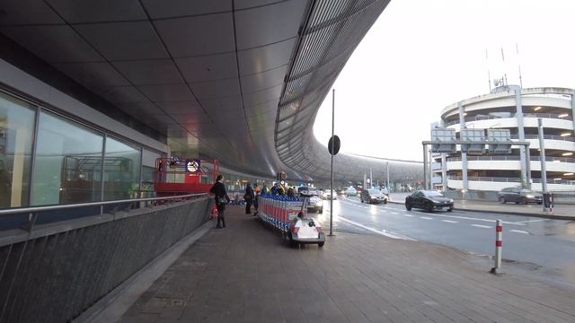 4K The nice Airport, virtual walk in Dusseldorf, 6 nov 2021, GERMANY смотреть онлайн