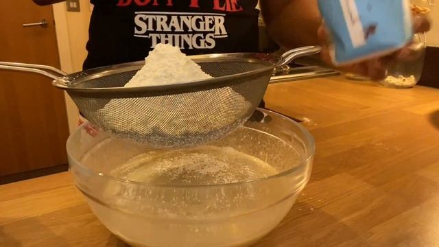 Nkuzi ka esi eme achicha unere/ How to make banana bread смотреть онлайн