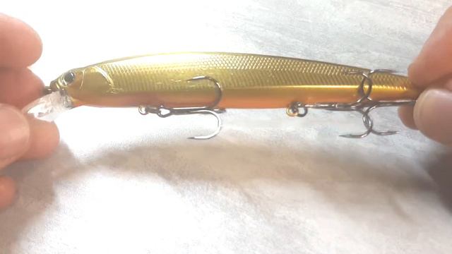 Воблер Bearking Rerange 130SP цвет C Gold Black смотреть онлайн