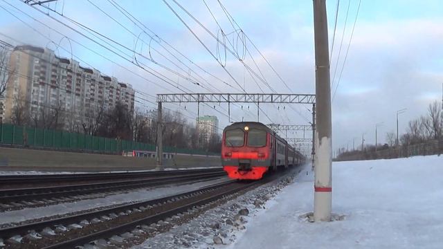 Электропоезд ЭД4М-0142 сообщением Москва - Голутвин смотреть онлайн