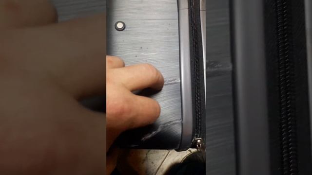 Ремонт чемодана смотреть онлайн