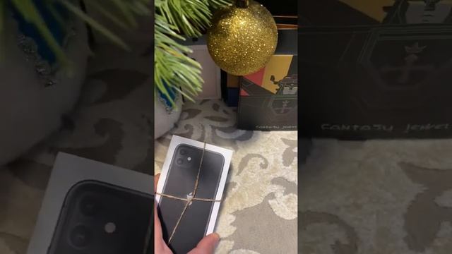 Что мне принес Дедушка Мороз на Новый Год ! смотреть онлайн