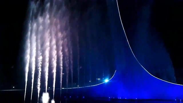 Фонтан в Олимпийском парке города Адлер смотреть онлайн