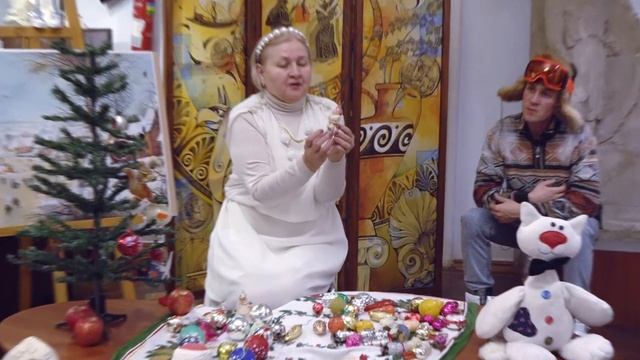 МУЗЕЙНЫЕ СКАЗКИ НОВОГОДНИЕ ИГРУШКИ смотреть онлайн