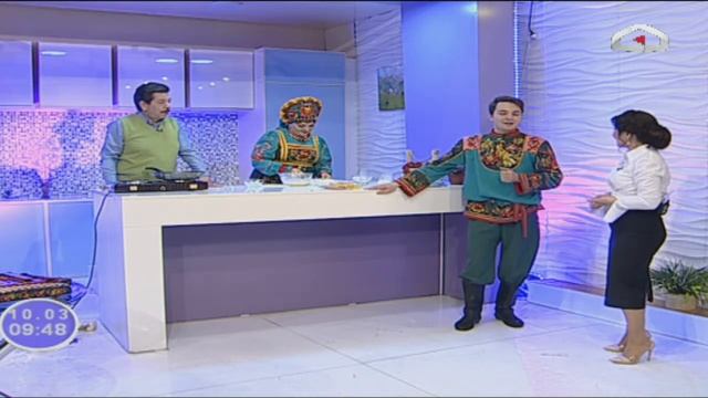 Готовим оригинальные блины к Масленице смотреть онлайн