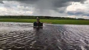 поездка  на переломке на реку.Каракат  по воде