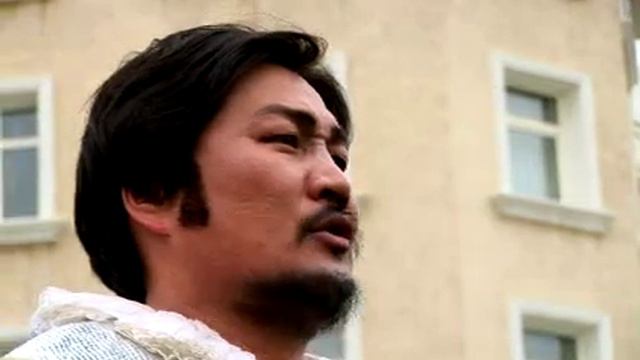 G.Verdi Il Trovatore Di Luna's aria Ts.Battur смотреть онлайн