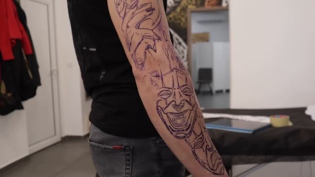 24 ЧАСА В СТУДИО ЗА ТАТУИРОВКИ смотреть онлайн