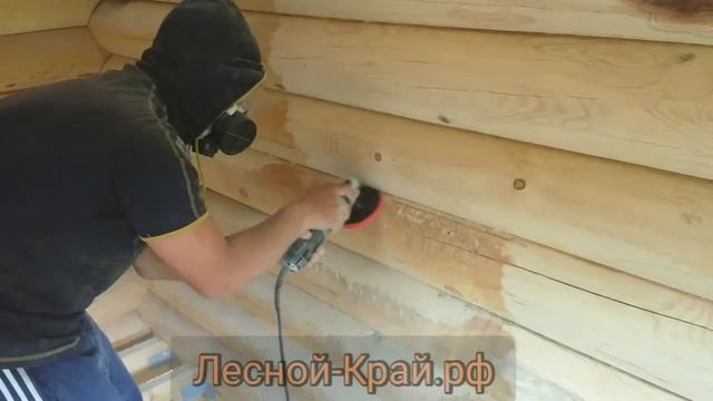 Шлифовка сруба из оцилиндрованного бревна. Под болгарку. смотреть онлайн