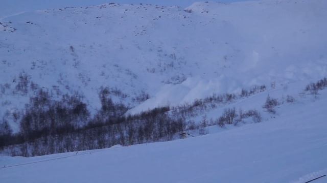 Лавина в Кировске. принудительный спуск смотреть онлайн