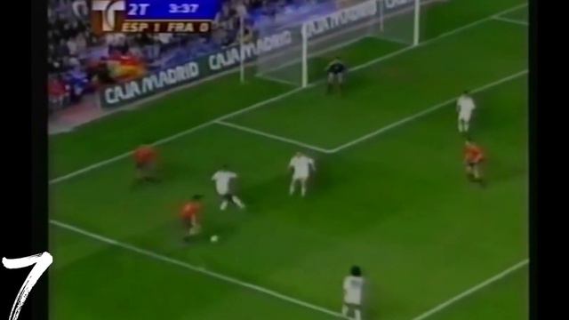 Fernando Morientes - All goals for his national team, with a high concentration of Raúl González смотреть онлайн