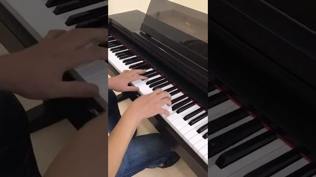 Yamaha CLP 124 смотреть онлайн