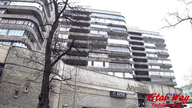 Променад по Днепру и театр одного актёра КРИК / Vital Way