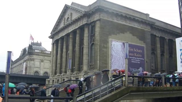 Pergamonmuseum, Museumsinsel, Berlin, Germany смотреть онлайн