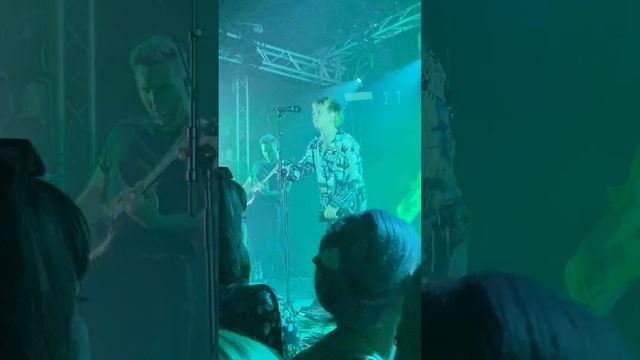 City Haunts - Nothing But Thieves - Den Atelier смотреть онлайн