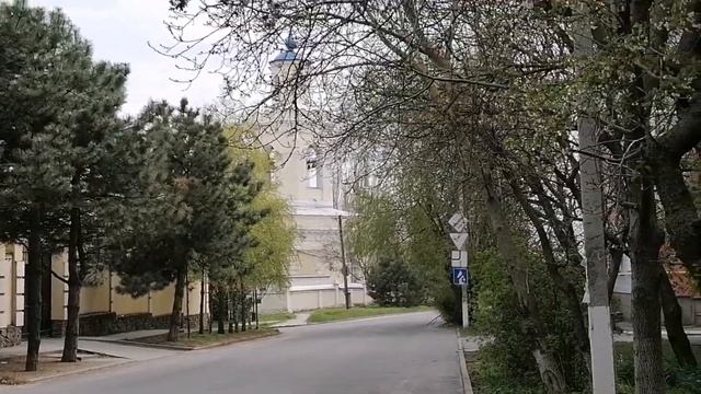 Старые улочки Таганрога?Никольская церковь?18.04.2023 #таганрог #весна #старыйгород #россия #город смотреть онлайн