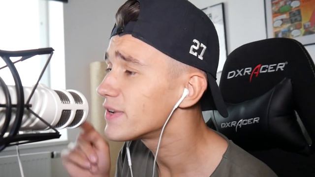 Fußballer WÜTEND über NEUE FIFA 19 Ratings! (Ronaldo, Robben & Neymar) смотреть онлайн