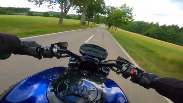 SMOOTH RIDE & PURE SOUND Ducati Monster 1100 EVO ( POV ) смотреть онлайн