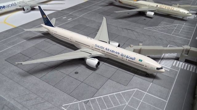 THE BOEING 777-300ER MODEL AIRPORT! *Completely New Concept*