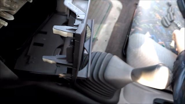 Замена ламп подсветки печки на TOYOTA Corolla E11