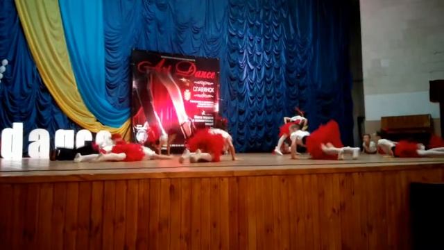 Современный #Танец Пираты с участием Алины смотреть онлайн