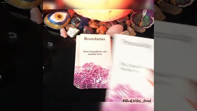 Messages of love Oracle cards Flip through смотреть онлайн