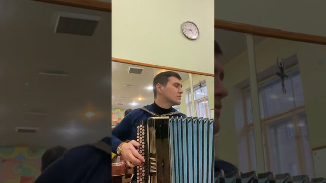 • МАЛЕНЬКИЙ ЦВЕТОК на слух • смотреть онлайн