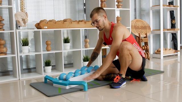 Важные отличия пластикового массажера для спины от деревянного. Основные ошибки при использовании смотреть онлайн