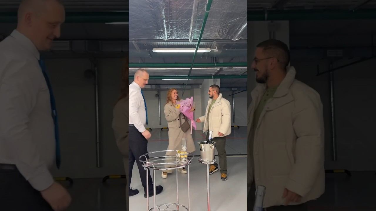 Поздравляю,муШ! Мечты сбываются! Но есть секретнадо много работать! Муш,ты молодец!Горжусь тобой❤️ смотреть онлайн