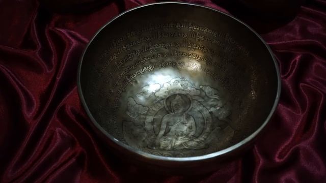 30.8см-90ГцнотаФа#. ПОЮЩАЯ ЧАША НЕПАЛ ДЛЯ МАССАЖА И МЕДИТАЦИИ. КУПИТЬ ТИБЕТСКУЮ ЧАШУ. ВИДЕО ОБЗОР смотреть онлайн