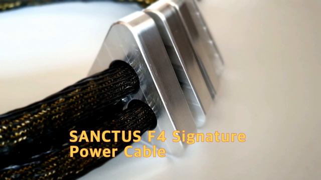 (Sanctus F4) Queen - Bycle Race смотреть онлайн